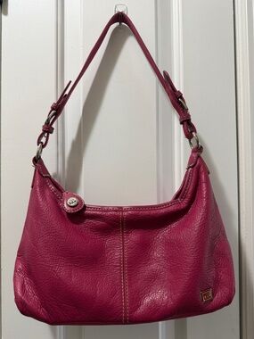 The Sak Hobo Style Pebbeled Leather Shoulder Bag in Fuchsia with Silver Hardware